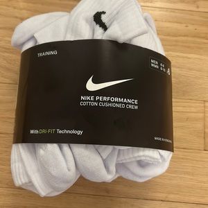 Nike Crew Socks